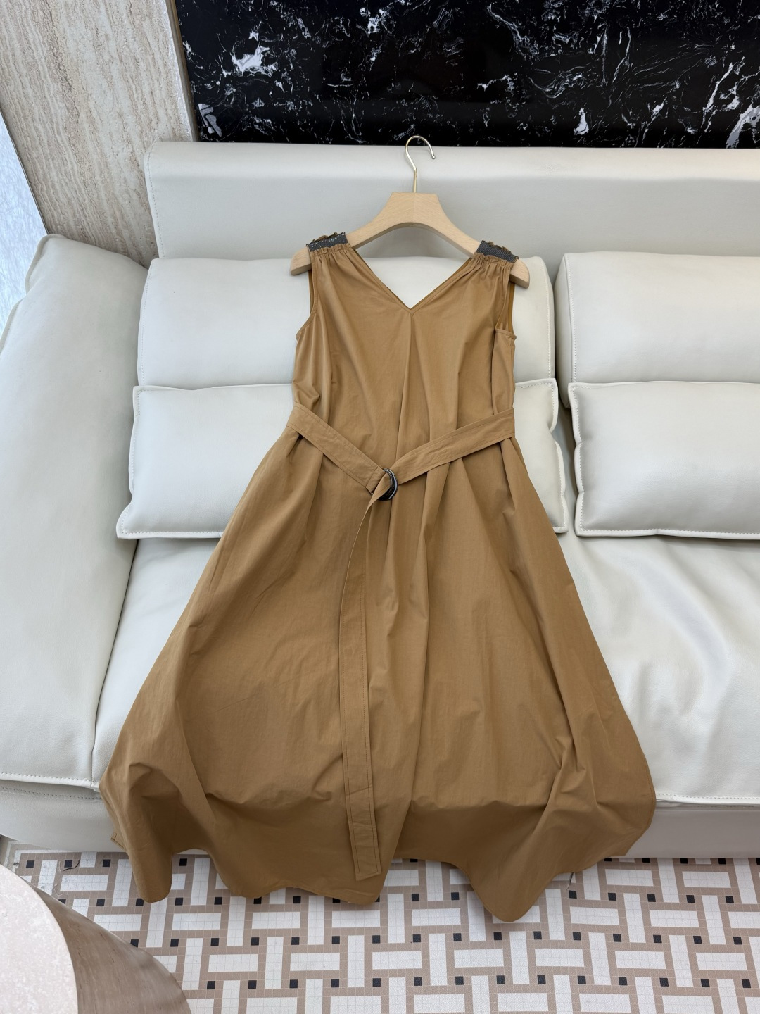 NO:857298,QD8081# new dress BC top version BC heavy industry chain V-neck dress two colors SMLXL, women's clothing, skirts,19860909QD8081#新款连衣裙 BC顶级版 BC 重工链条V领 连衣裙 两色 SMLXL,女装,skirts,,Women's clothing