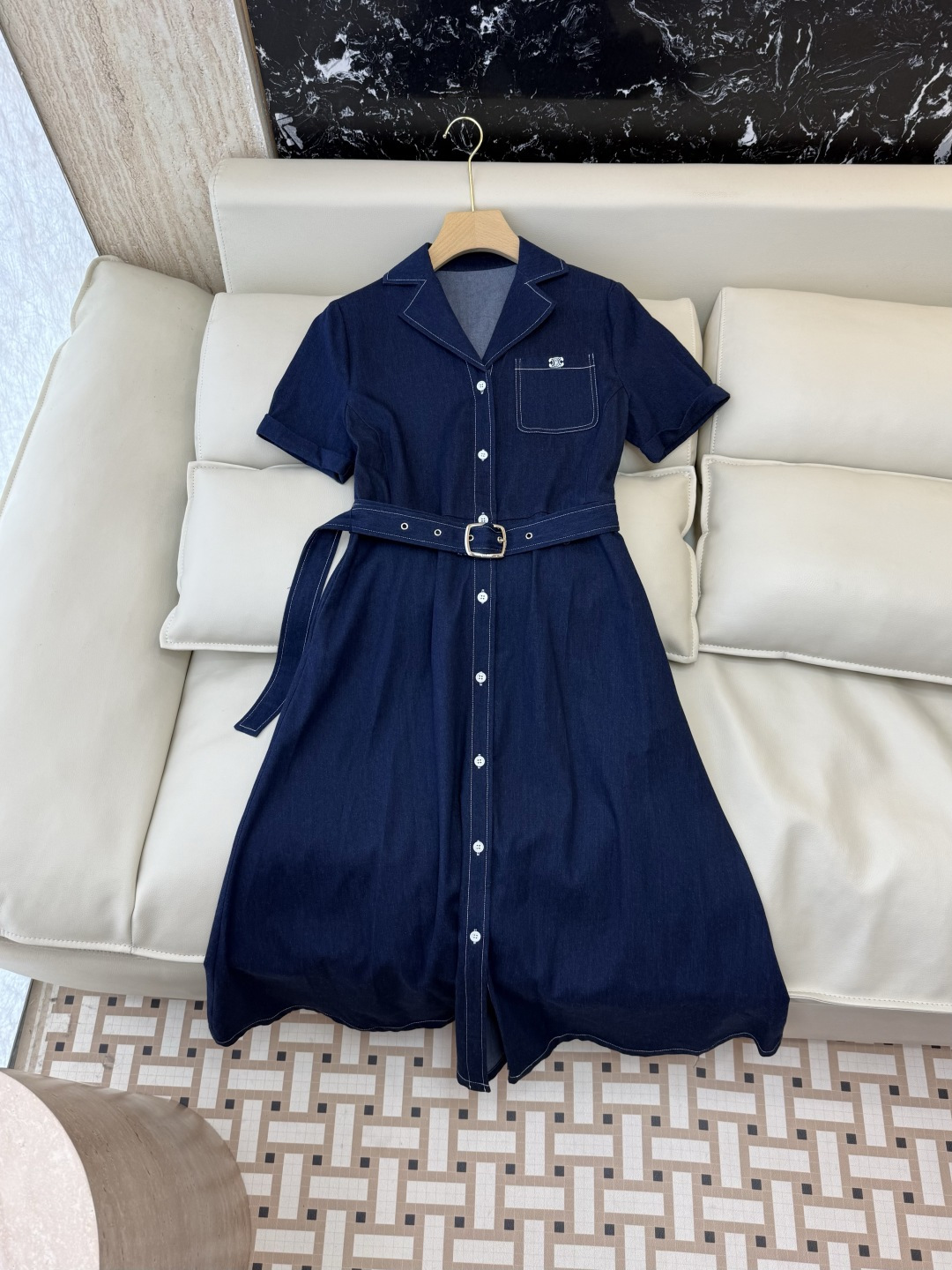 NO:857307,AW094# new dress P celine short-sleeved slim denim dress dark blue light blue SML, Celine-clothing, celine, celine, skirts, T-shirt,19860909AW094#新款连衣裙P celine 短袖修身牛仔连衣裙 深蓝色 浅蓝色 SML,赛琳-服装,celine,celine,skirts,T-shirt,,Women's clothing