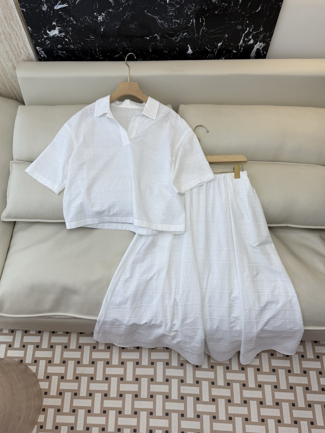 NO:857240,LZ26075# new suit BC short-sleeved embroidered short top long skirt suit white SM L, women's clothing, skirts, T-shirt,19860909LZ26075#新款套装 BC 短袖绣花短上衣长半裙 套装 白色 SM L,女装,skirts,T-shirt,,Women's clothing