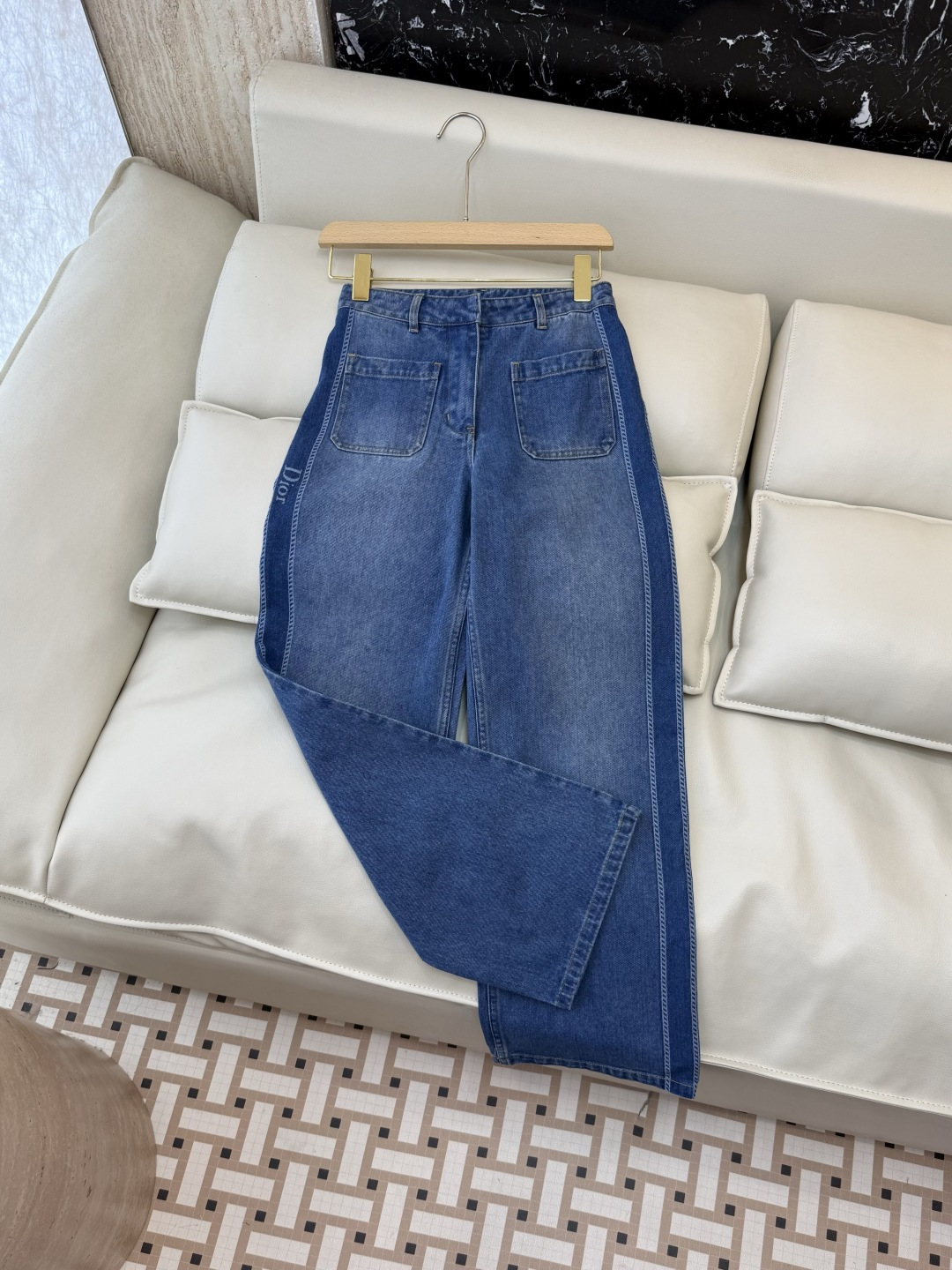 GU091#新款牛仔裤⚠️工厂特批‼️Dior 拼色印花字母牛仔长裤 36/38/40