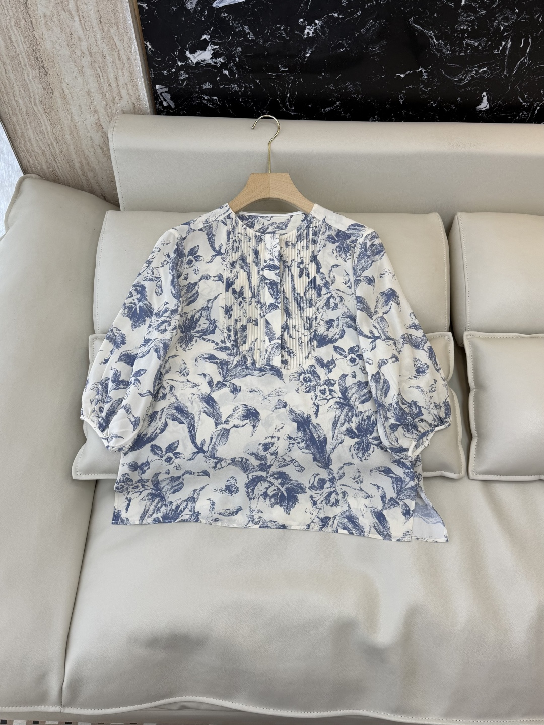 NO:858992,BS1193# New top, silk printed, loose, blue and white porcelain, three-quarter sleeve shirt, S-XL, women's clothing, shirts, real silk,19860909BS1193#新款上衣 真丝印花 宽松 青花瓷 五分袖 衬衫 S-XL,女装,shirts,real silk,,Women's clothing