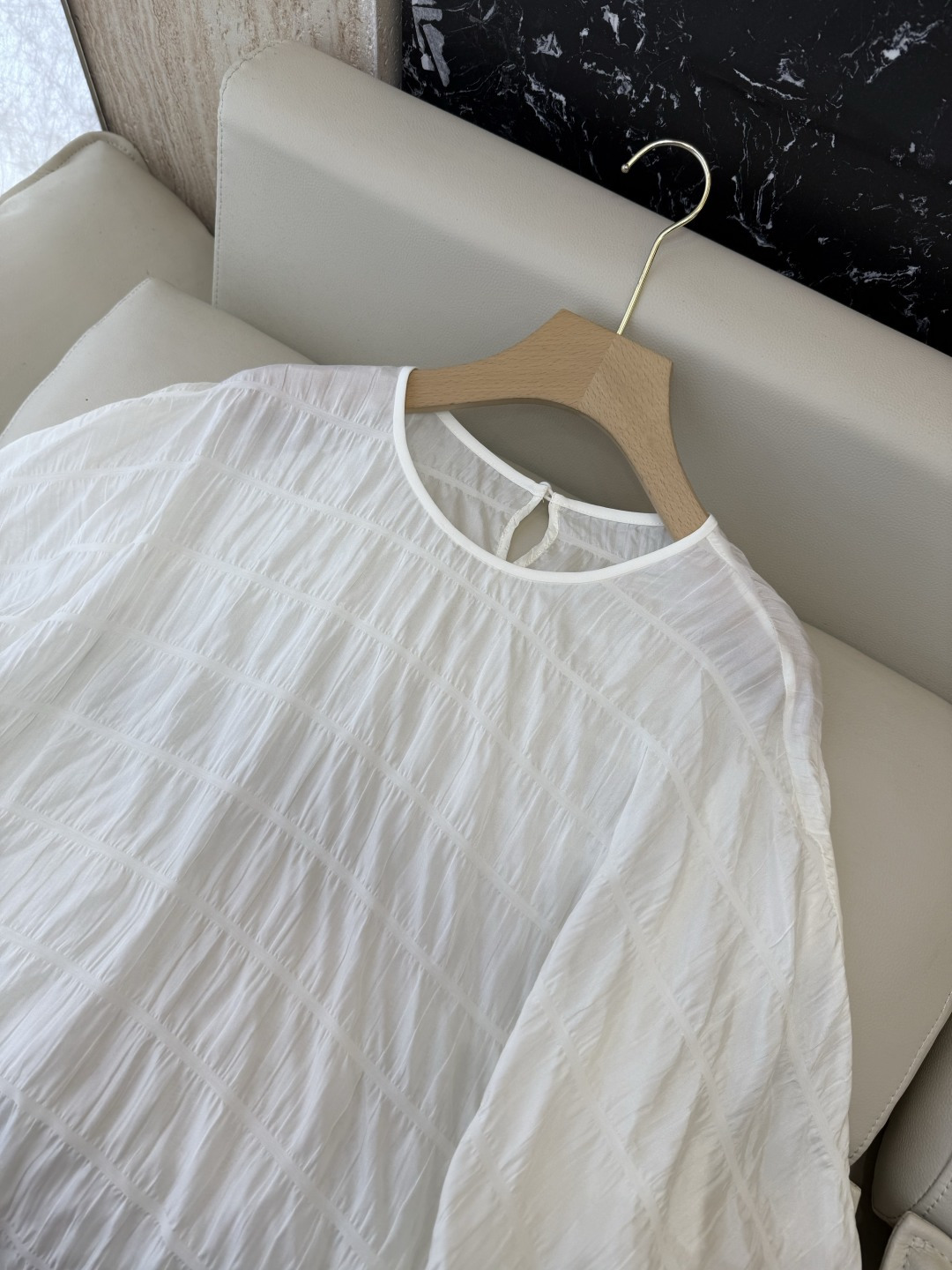 BS1187#新款上衣⚠️🌾泡泡袖 87%真丝上衣 米色 S-XL