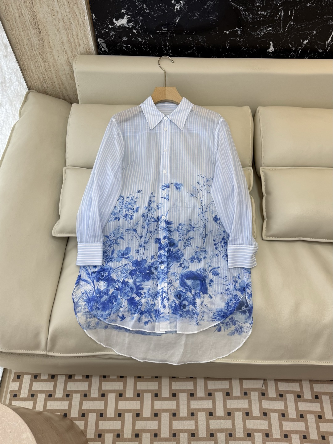 BS1218+1219#新款套装⚠️🌾Dior 印花长袖衬衫➕条纹印花长半裙 套装 36-42