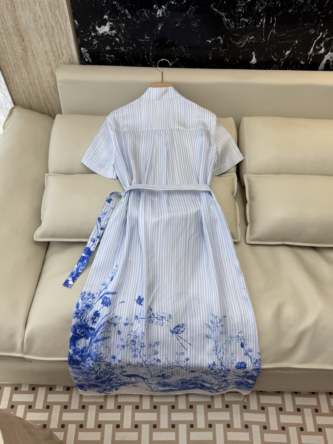 BS1197#新款连衣裙⚠️🌾Dior 100%真丝 印花短袖 条纹 连衣裙 36-42