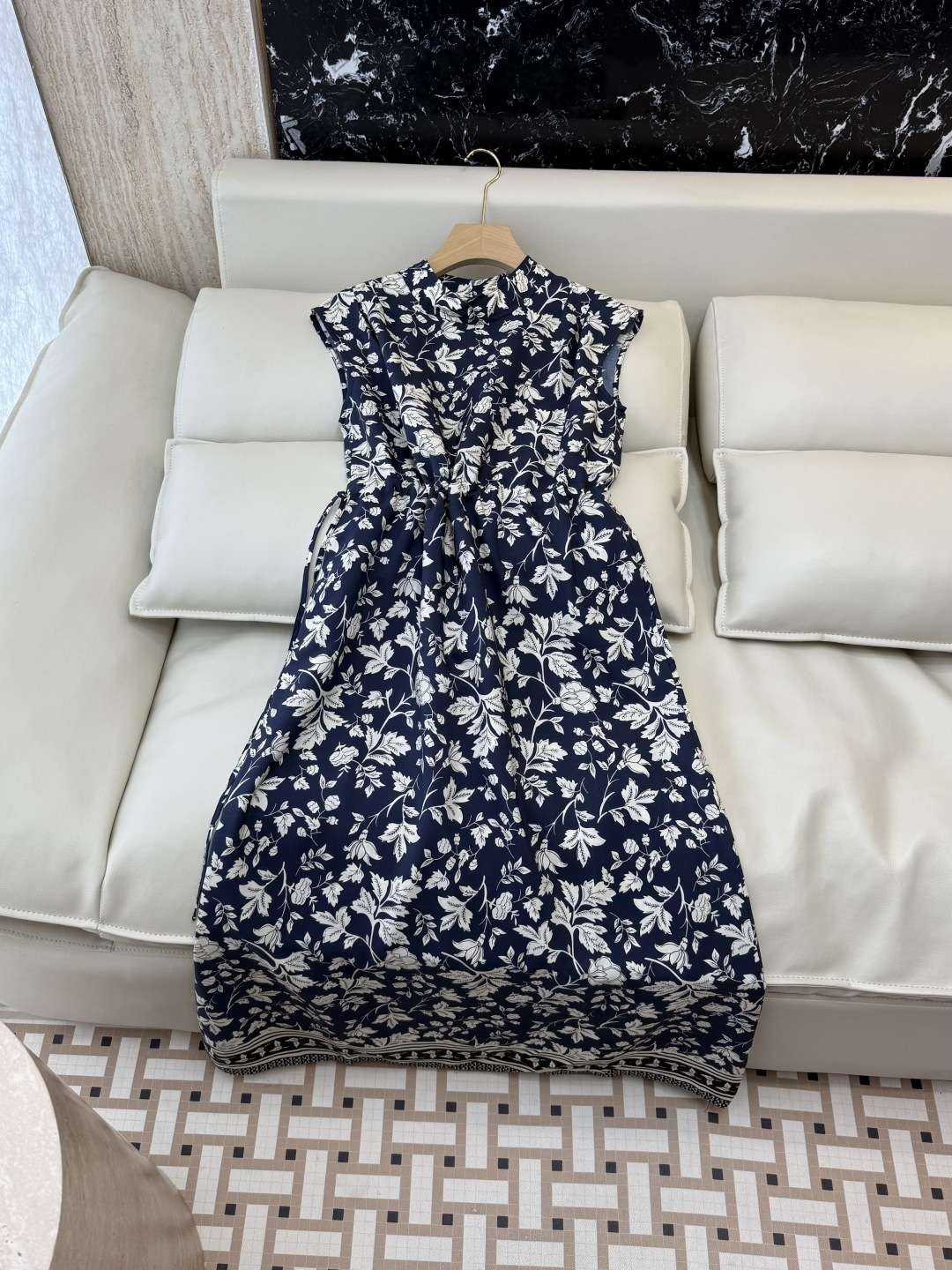 NO:858898,BS1202# New dress, leaf print, mid-collar, cut-sleeve print, slim dress S-XL, women's clothing, skirts,19860909BS1202#新款连衣裙 树叶印花 中领 挖袖印花显瘦连衣裙S-XL,女装,skirts,,Women's clothing