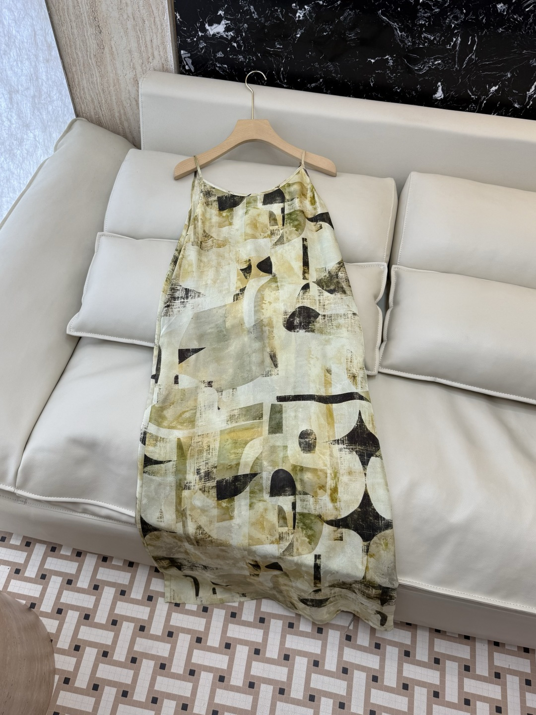 NO:864130,ZM010# The highest version on the new market. The girl inspects the goods, trims the three marks on the threads, and delivers the goods. You can send pictures and take videos. If you want quality or service, please add me on WeChat. We will not accept urgent orders. Dress 40 cotton 60 rayon printed suspender dress SML, women's clothing, skirts,19860909ZM010#新市面最高版本小妹验货、修剪线头上三标、发货可发图及拍视频,要品质要服务的加我微信,不接急单.款连衣裙 40 棉 60 人丝 印花 吊带连衣裙 ＳＭＬ,女装,skirts,,Women's clothing