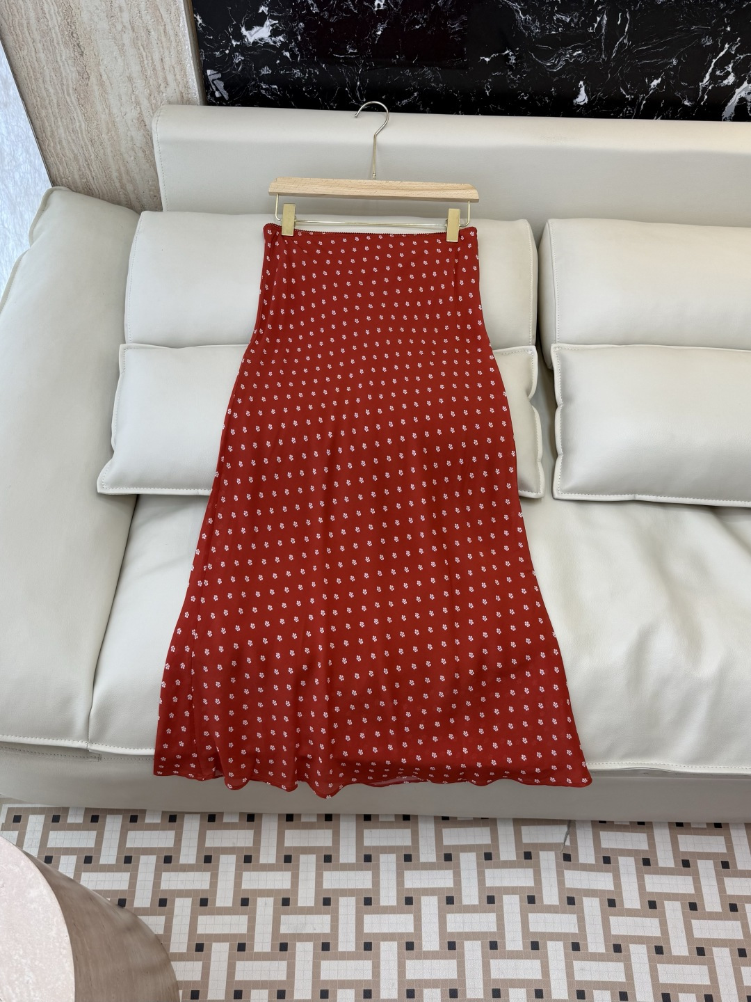 NO:861629,YJJ1009# The highest version on the new market. The girl will inspect the goods, trim the three marks on the thread, and ship the goods. You can send pictures and take videos. If you want quality or service, please add me on WeChat. We will not accept urgent orders. Skirt factory, silk dot printing, long skirt SMLXL, women's clothing, skirts, real silk,19860909YJJ1009#新市面最高版本小妹验货、修剪线头上三标、发货可发图及拍视频,要品质要服务的加我微信,不接急单.款半裙工厂 真丝圆点印花 长半裙 SMLXL,女装,skirts,real silk,,Women's clothing