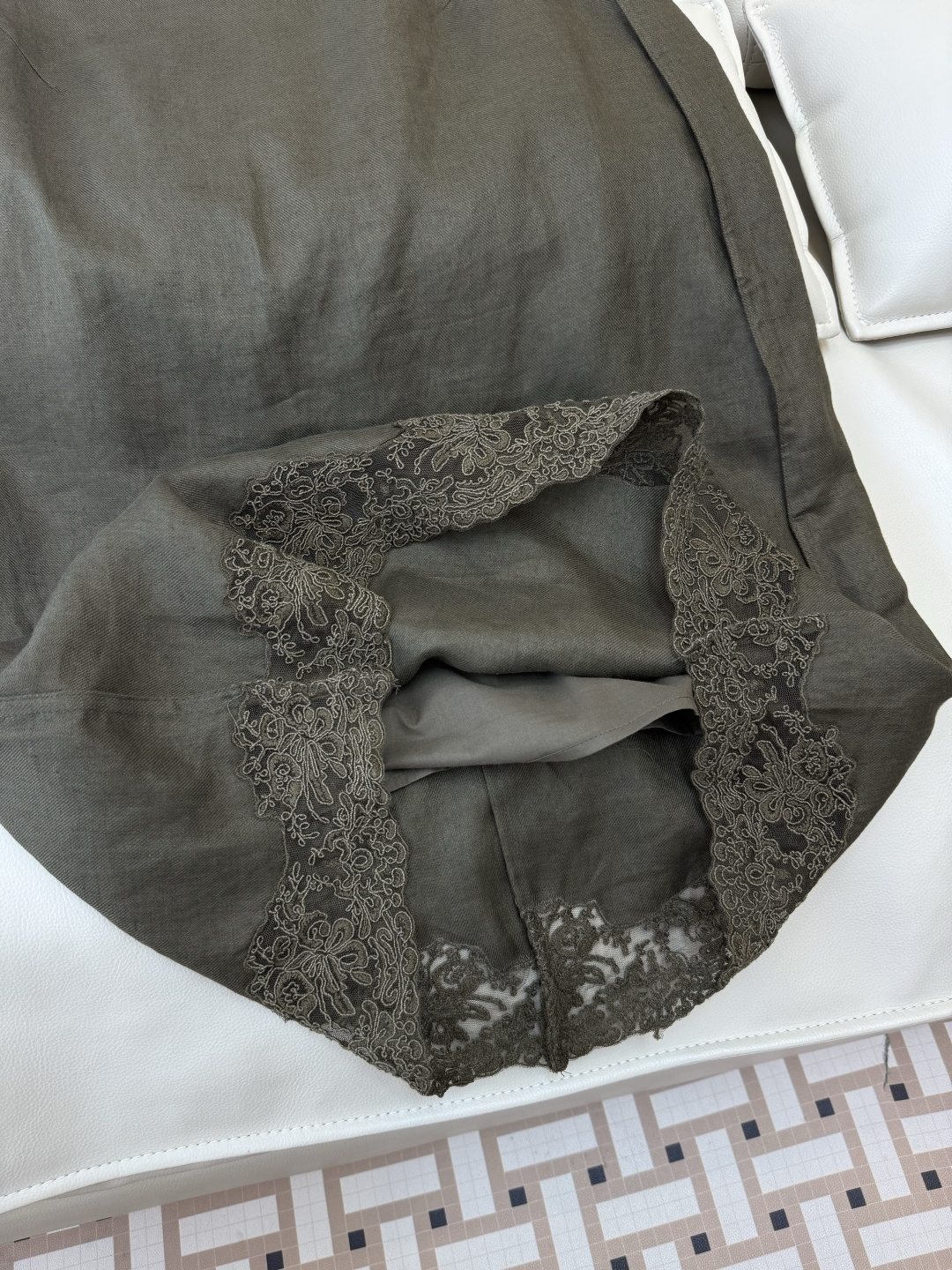 SY018#新款连衣裙⚠️工厂特批‼️极简风 100%亚麻 绣花边 无袖连衣裙 榉木绿/白色 SMLXL