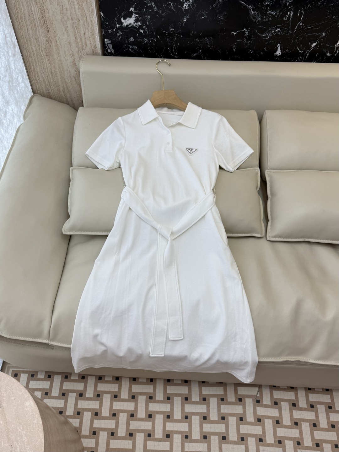 NO:867395,CX0233# New dress factory P PR triangle logo short-sleeved polo collar slim dress navy blue white SML, Prada-clothing, prada, skirts, T-shirt,19860909CX0233#新款连衣裙工厂P PR三角标 短袖polo领 修身连衣裙 藏青色 白色 ＳＭＬ,普拉达-服装,prada,skirts,T-shirt,,Women's clothing