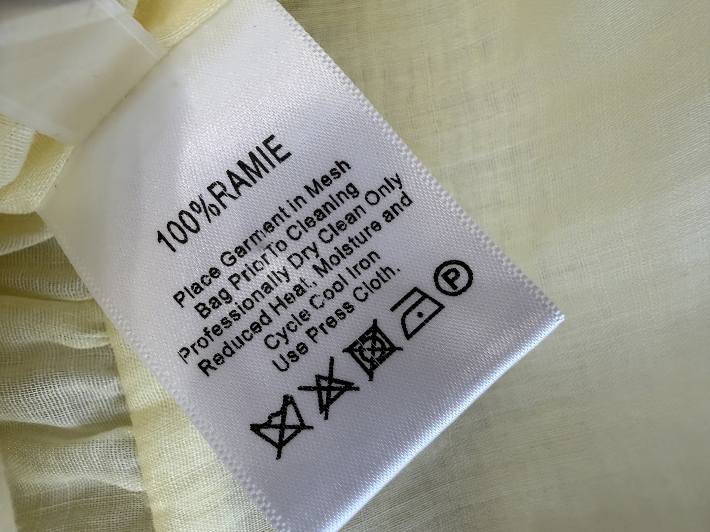 LH26141#新款衬衫⚠️工厂特批‼️蝴蝶结 泡泡袖 一排扣 上衣 四色ＳＭＬ