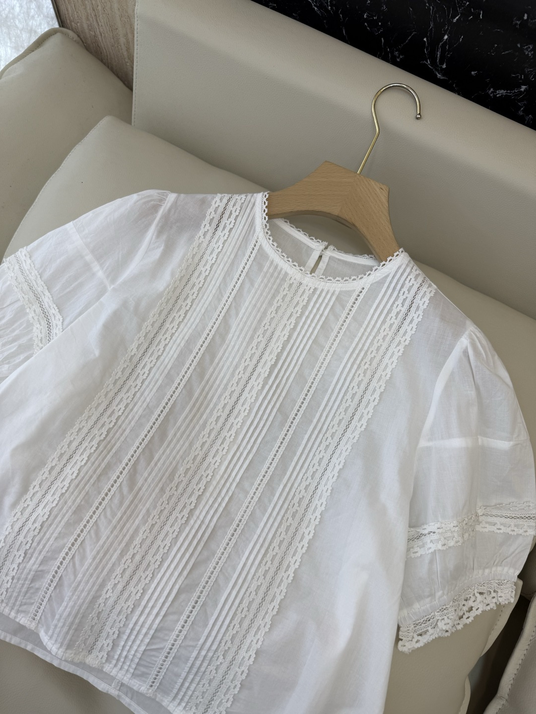 LH0236#新款上衣⚠️工厂特批‼️100% 棉 绣花短袖上衣 黄色 白色 ＳＭＬ