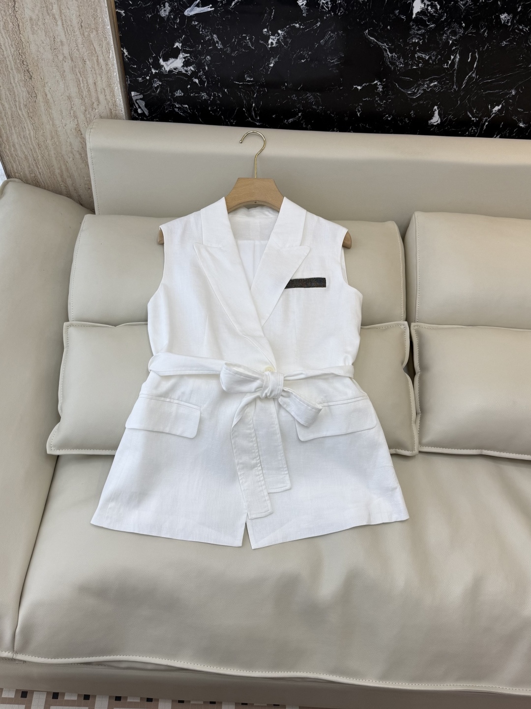 NO:867364,CX0235# New vest factory P BC chain suit collar 40 linen 60 tencel slim vest white SML, women's clothing, business suit,19860909CX0235#新款马甲工厂P BC 链条 西装领 40 亚麻 60 天丝 修身马甲 白色 ＳＭＬ,女装,business suit,,Women's clothing