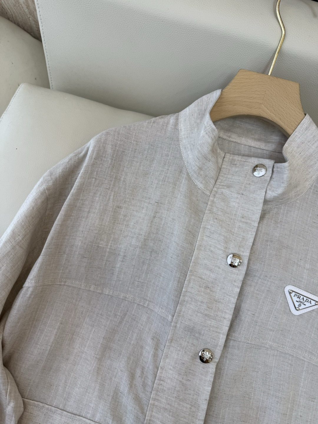 CX0236#新款外套⚠️工厂特批‼️PR三角标 立领 50% 亚麻 50% 天丝 长袖外套 麻本色 Ｓ