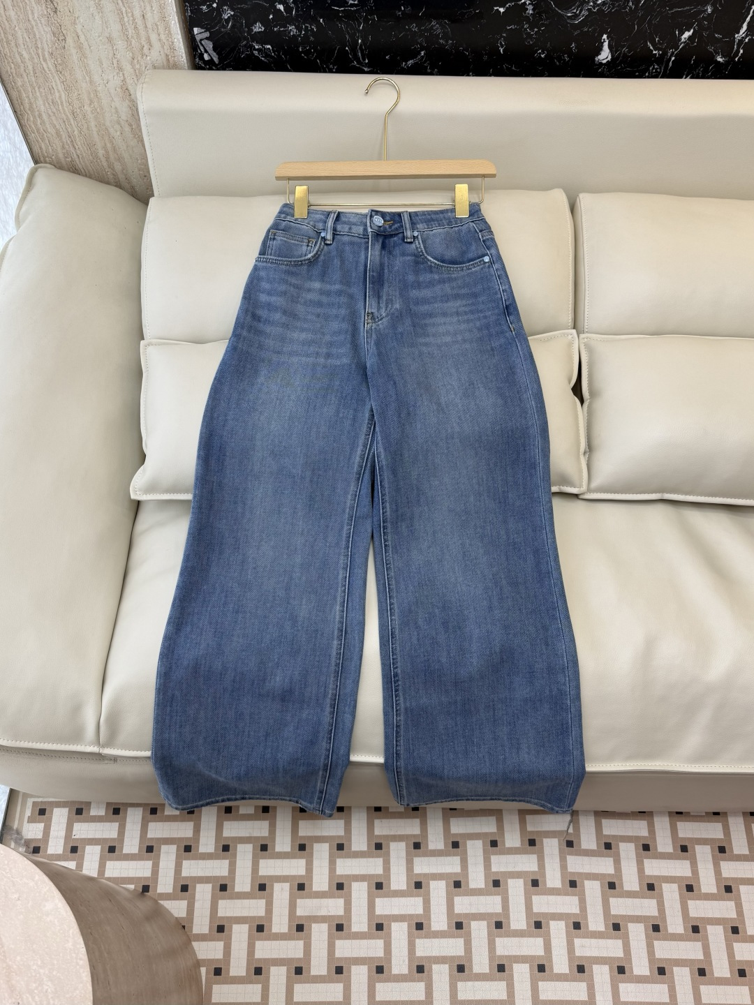 NO:867427,CX0239# New Jeans Factory P Double C Embroidery Xiaoxiangfeng Denim Cotton Slim Jeans Blue Size 26-30, Chanel-Clothing, chanel,jeans,19860909CX0239#新款牛仔裤工厂P 双C绣花 小香风 牛仔棉显瘦牛仔裤 蓝色 26-30码,香奈儿-服装,chanel,jeans,,Women's clothing