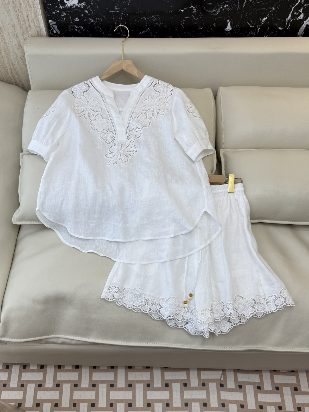 NO:867512,YM0140# New suit factory P linen embroidered top shorts suit white linen color S-XL, women's clothing, shorts,19860909YM0140#新款套装工厂P 亚麻 绣花上衣短裤 套装 白色 麻本色 S-XL,女装,shorts,,Women's clothing