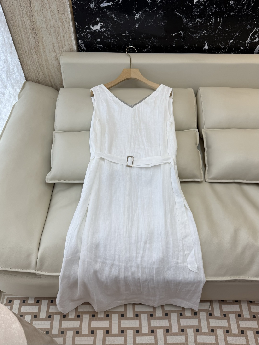 NO:867083,LLS004# new dress BC chain decorated V-neck sleeveless linen dress white S-X L, women's clothing, skirts,19860909LLS004#新款连衣裙 BC 链条装饰 V领 无袖 亚麻连衣裙 白色 S-X L,女装,skirts,,Women's clothing