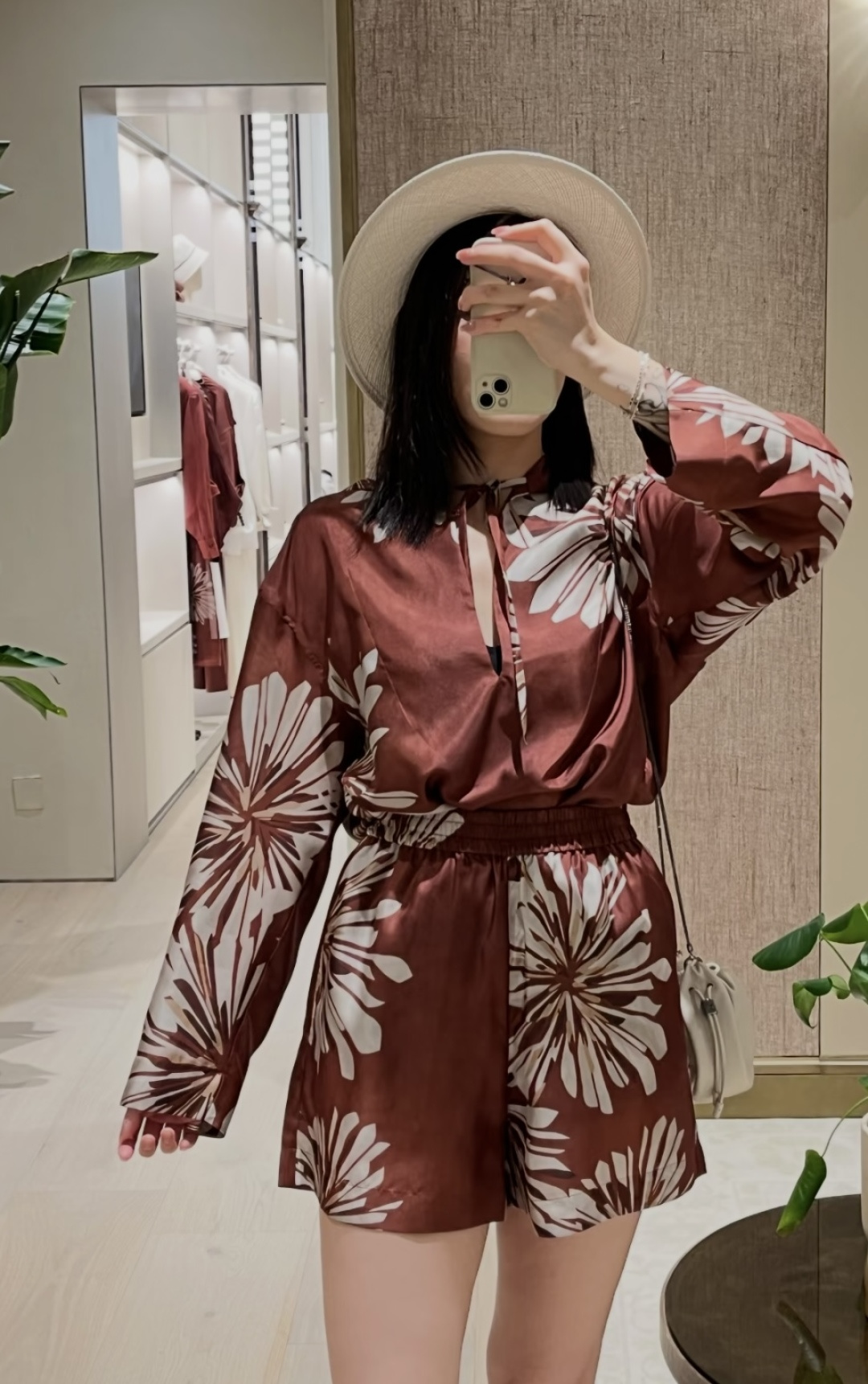 NO:867203,QD8102 upper body picture, women's clothing,19860909QD8102 上身图,女装,,Women's clothing