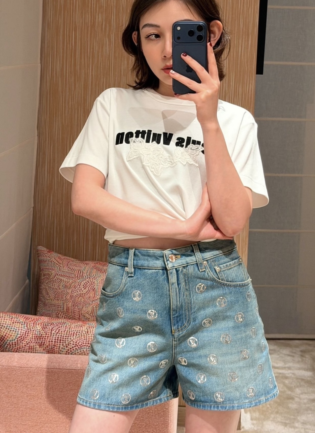 NO:867018,QG0241 upper body picture,Louis Vuitton-clothing,louis vuitton,19860909QG0241 上身图,路易威登-服装,louis vuitton,,Women's clothing