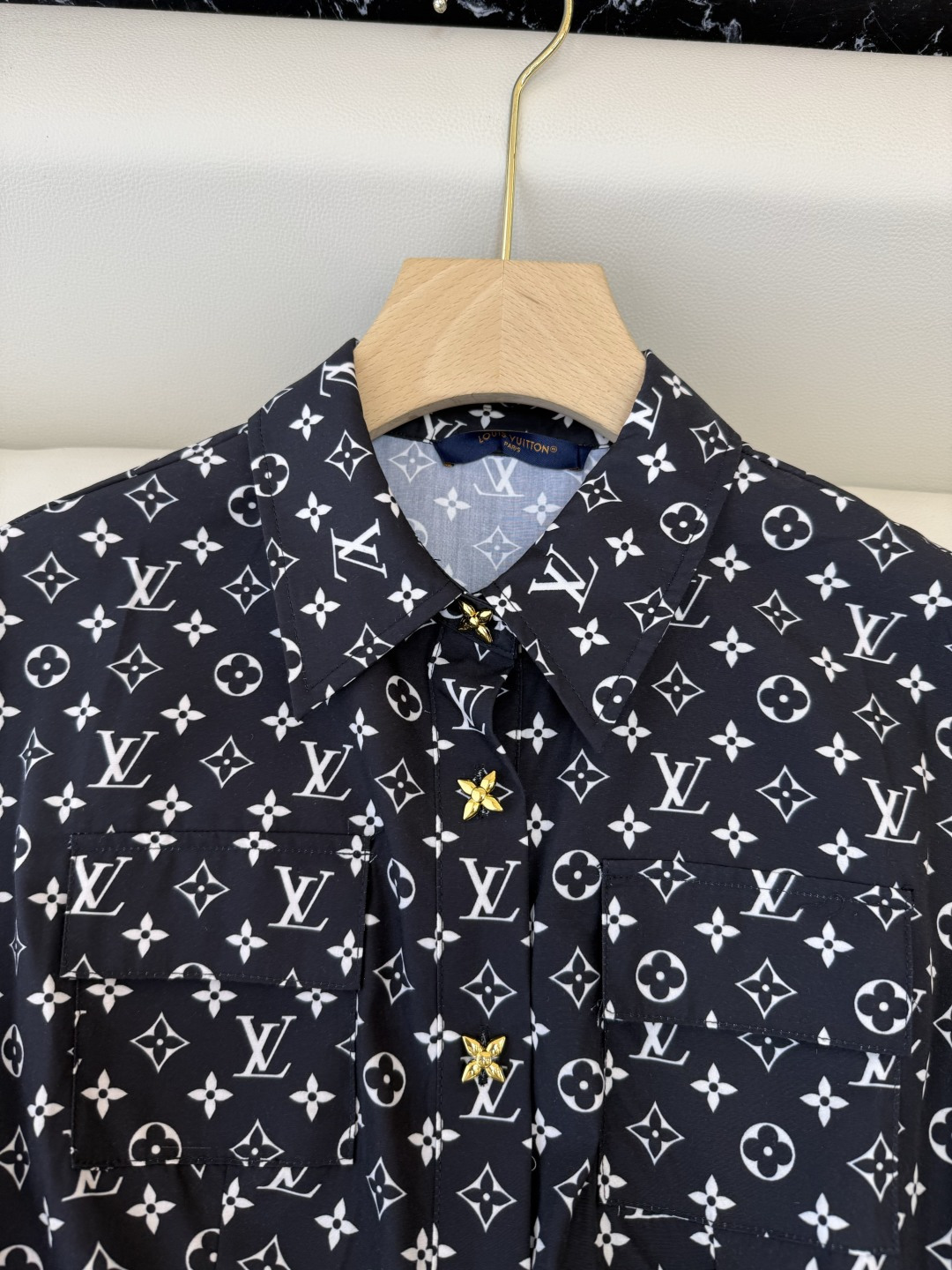AQ015#新款连衣裙⚠️工厂特批‼️ L V 提花字母 短袖显瘦 连衣裙 黑色 浅灰色 SML