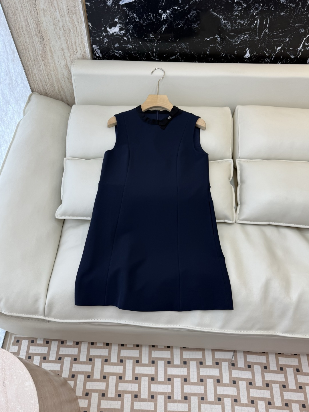 NO:867045,XZ0167#New dress dior sleeveless vest dress navy blue white 36/38/40/42,Dior-clothing,dior,dior,skirts,19860909XZ0167#新款连衣裙 dior 无袖背心 连衣裙 藏青色 白色 36/38/40/42,迪奥-服装,dior,dior,skirts,,Women's clothing