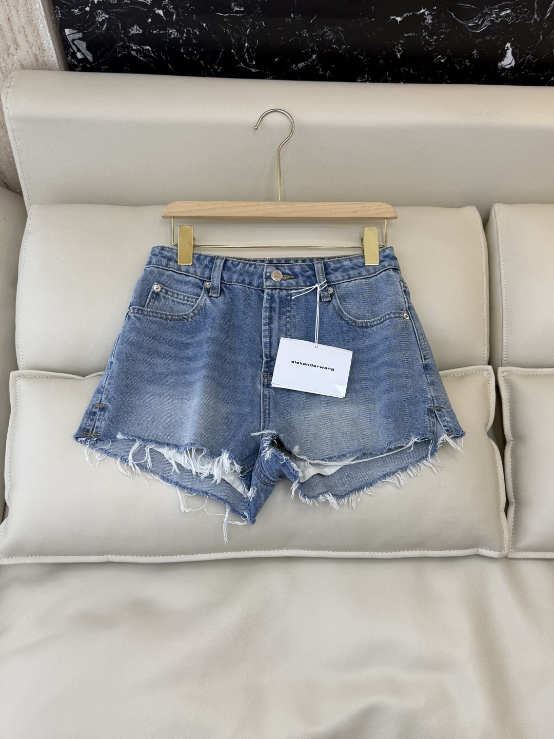 NO:866931,MA034# jeans factory alexanderwang denim cotton super spicy shorts jeans 26-30 sizes, alexander wang-clothing, alexander wang, shorts, jeans,19860909MA034#牛仔裤工厂 alexanderwang 牛仔棉 超辣短裤牛仔裤 26-30码,亚历山大王-服装,alexander wang,shorts,jeans,,Women's clothing