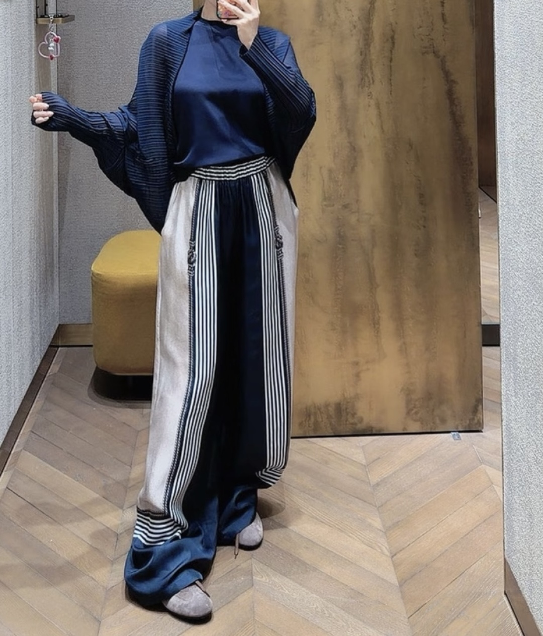 NO:883653,QD8161 upper body picture, Maxmara-clothing,19860909QD8161 上身图,麦丝玛拉-服装,,Women's clothing