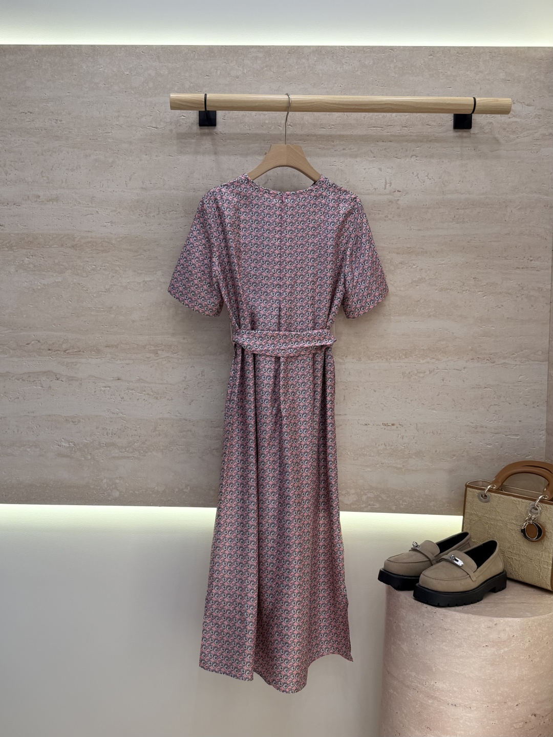 BS1238#新款连衣裙⚠️🌾Max mara 100% 真丝印花斜纹印花 短袖连衣裙 36-42