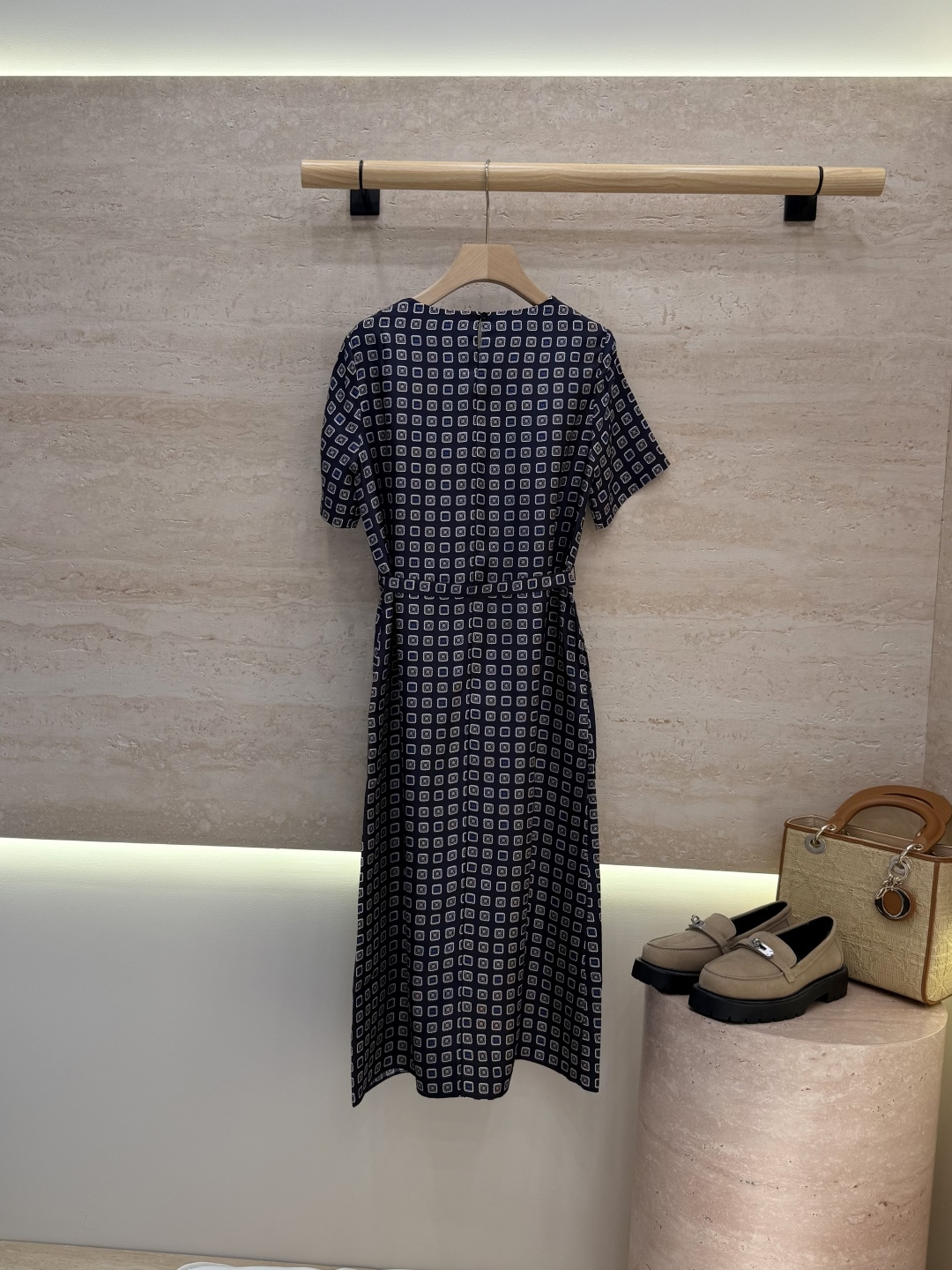 BS1235#新款连衣裙⚠️🌾Max mara 100% 真丝印花斜纹印花 短袖连衣裙 36-42
