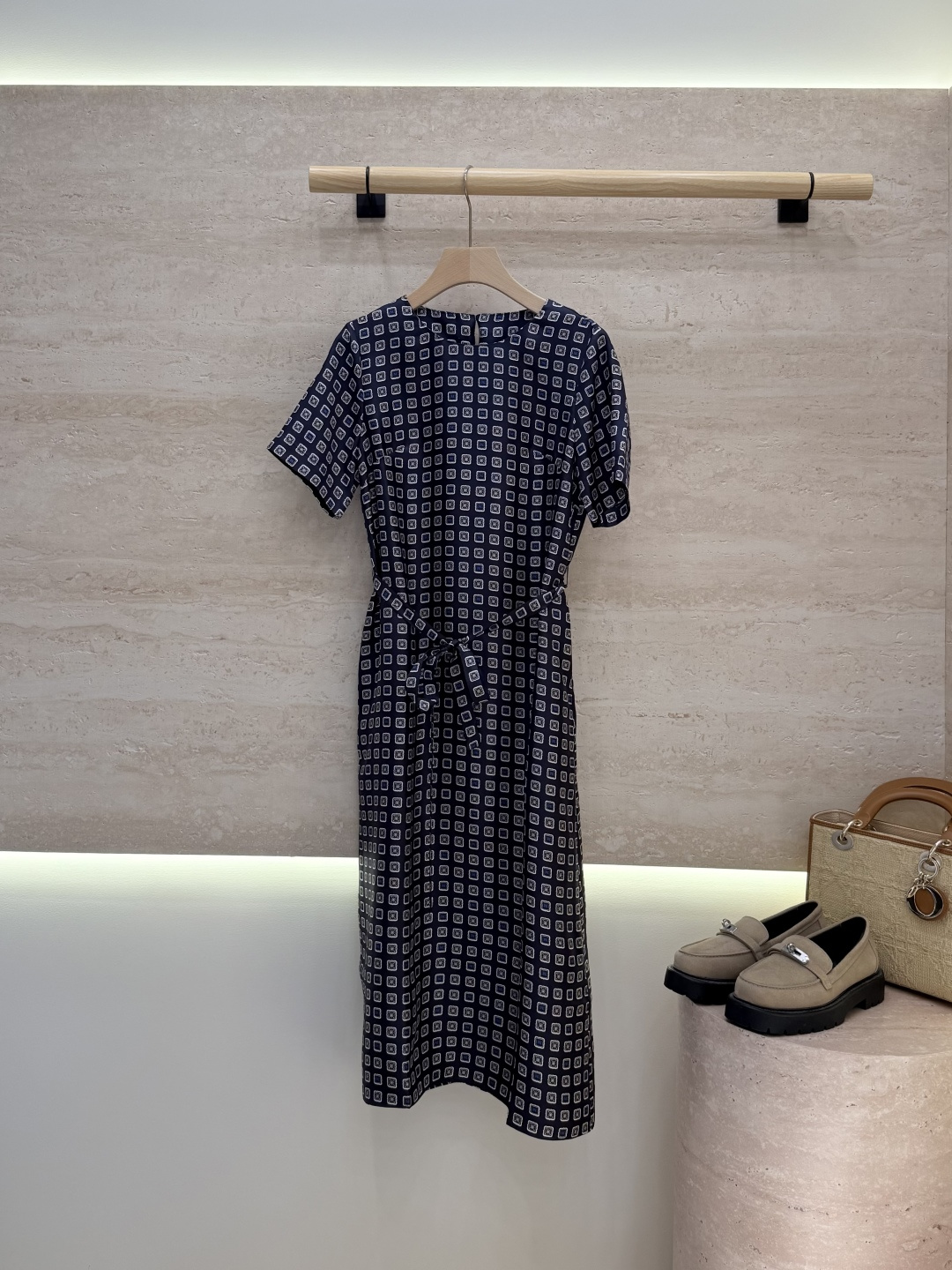 BS1235#新款连衣裙⚠️🌾Max mara 100% 真丝印花斜纹印花 短袖连衣裙 36-42