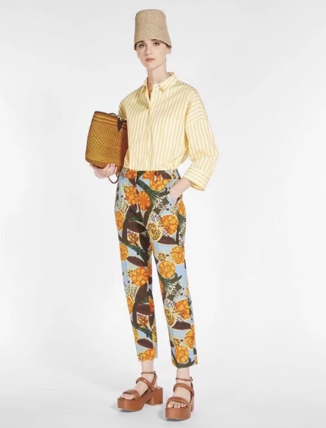 NO:888929,FW003 upper body picture, Maxmara-clothing,19860909FW003 上身图,麦丝玛拉-服装,,Women's clothing