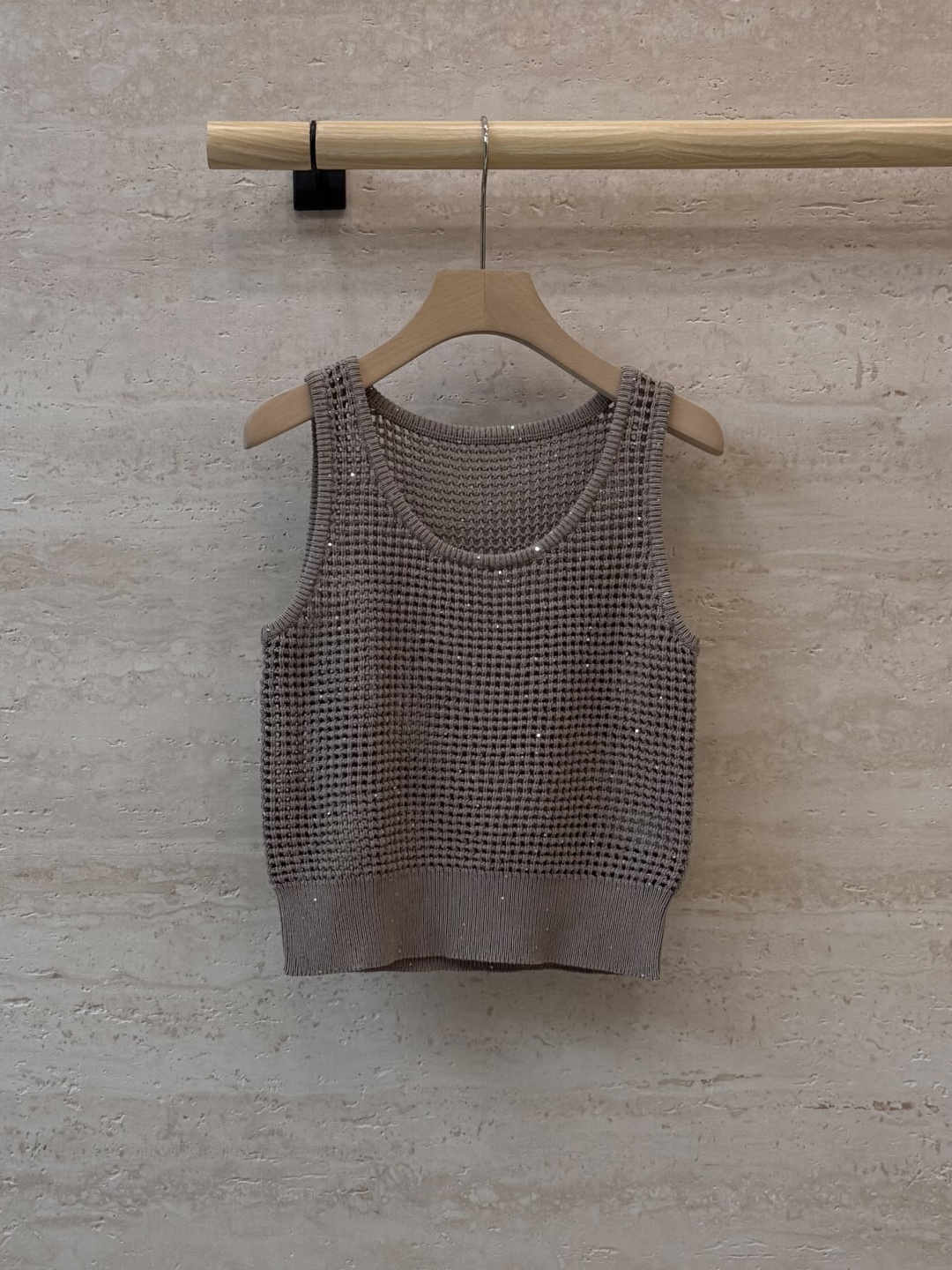 NO:900118,LZ1037# New knitted BC sequin yarn hollow knitted sleeveless vest top brown white SML, women's clothing,19860909LZ1037#新款针织 BC 珠片纱 镂空针织 无袖背心上衣 咖色 白色 ＳＭＬ,女装,,Women's clothing