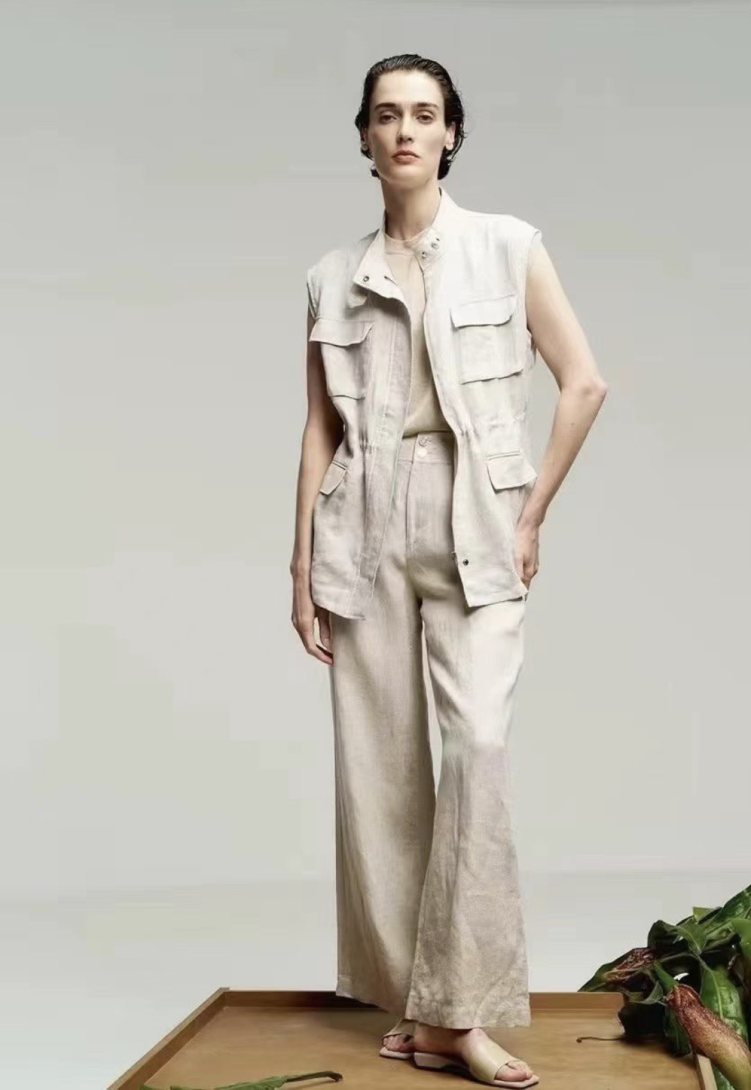 NO:923183,QD8153 Upper body picture, women's clothing,19860909QD8153 上身图,女装,,Women's clothing