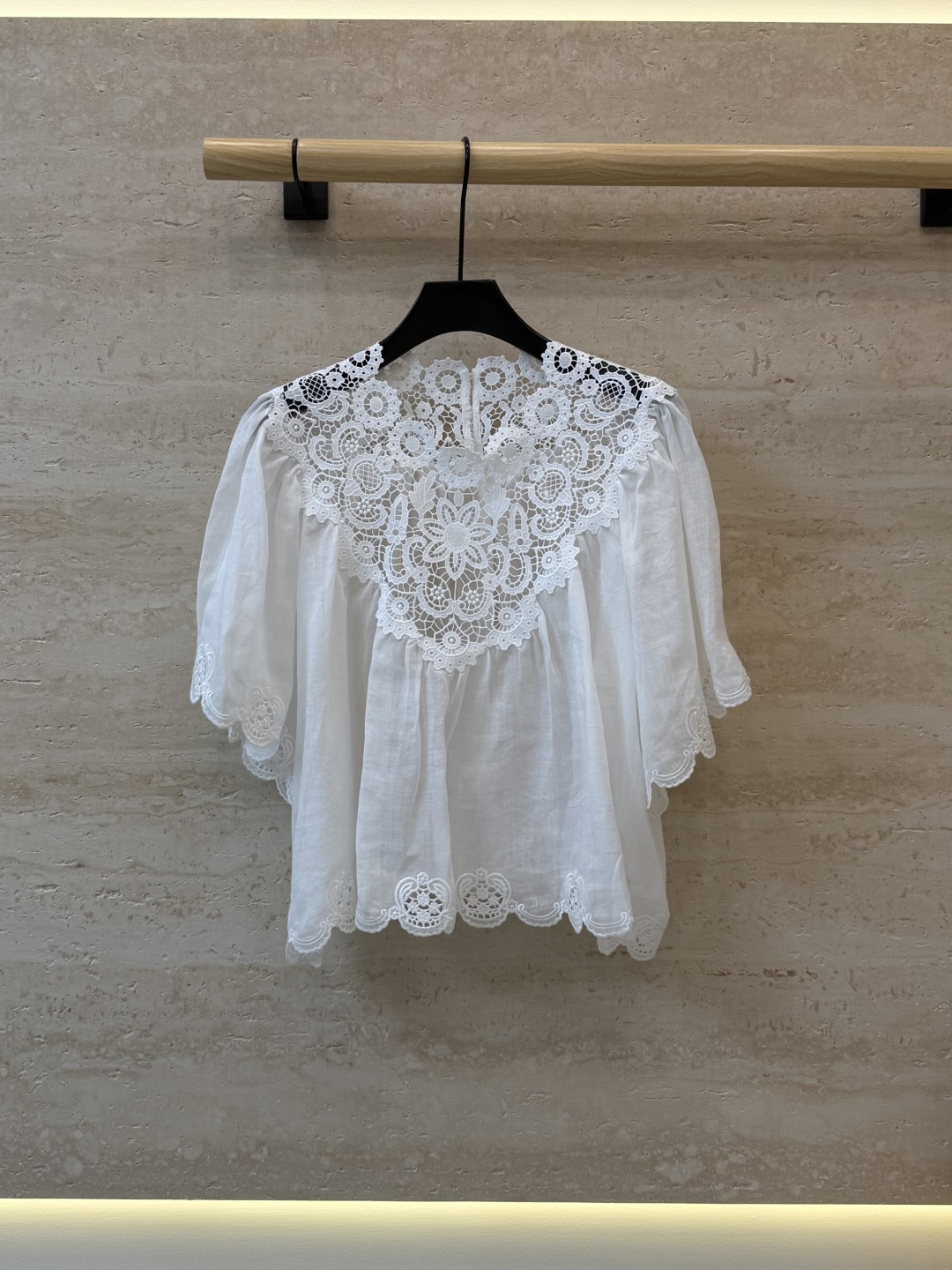 NO:926007,LH7270# New Top Factory Hollow Collar Ramie Top White SML,,19860909LH7270#新款上衣工厂 镂空领 苎麻上衣 白色 ＳＭＬ,,,Women's clothing