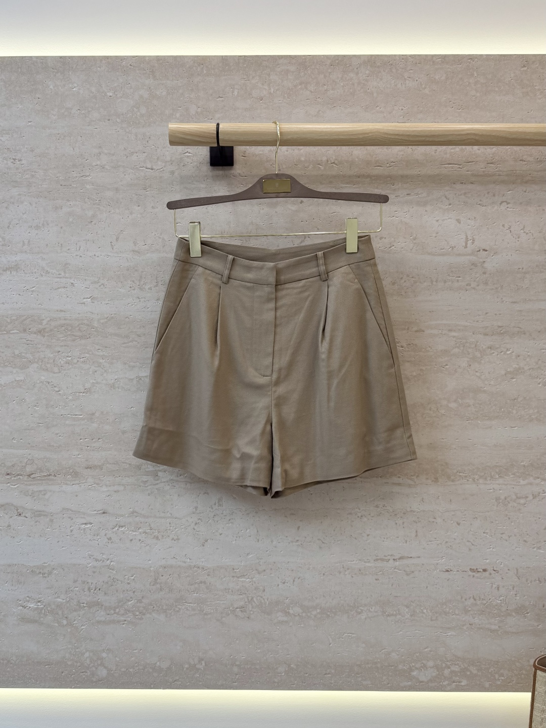NO:932106,LZ26056#New Shorts BC Heavy Industry Chain 50 Linen Shorts Three Colors SML, Women's Clothing, Shorts,19860909LZ26056#新款短裤 BC 重工链条 50 亚麻短裤 三色 ＳＭＬ,女装,shorts,,Women's clothing