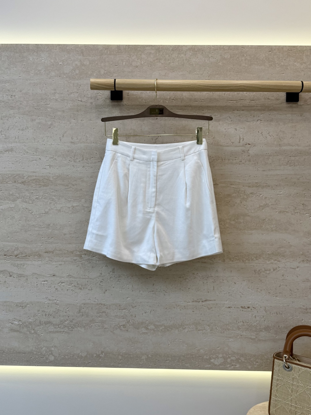 NO:932117,LZ26056#New Shorts BC Heavy Industry Chain 50 Linen Shorts Three Colors SML, Women's Clothing, Shorts,19860909LZ26056#新款短裤 BC 重工链条 50 亚麻短裤 三色 ＳＭＬ,女装,shorts,,Women's clothing