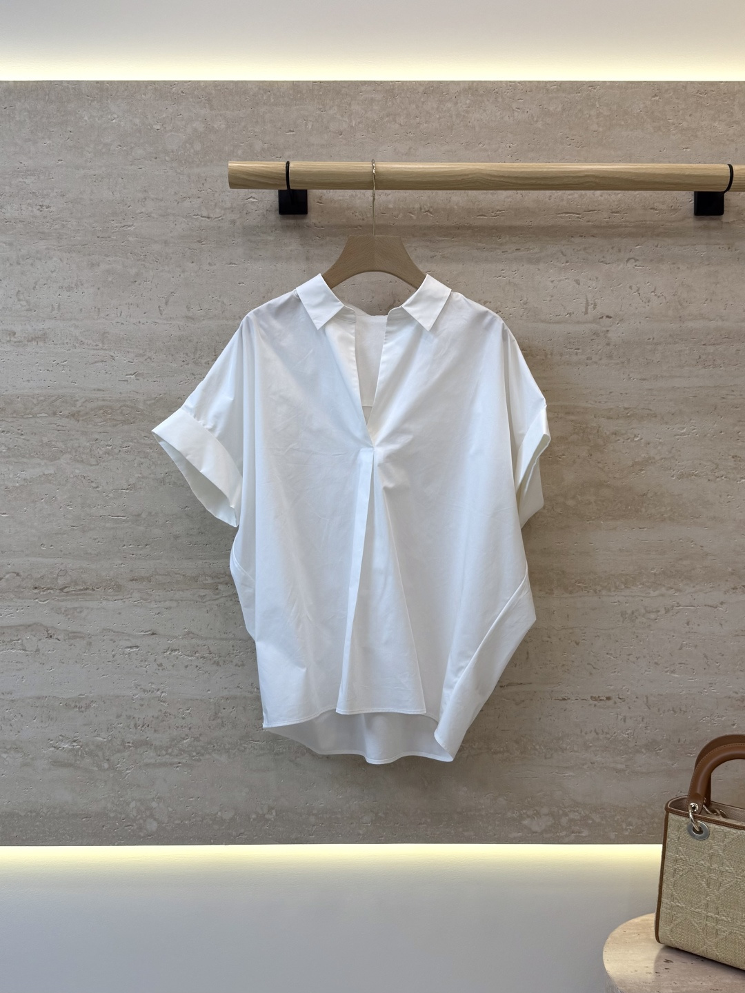 NO:941833,AD068#New shirt p Zhihe short-sleeved cotton shirt brown white SML, women's clothing, shirts, T-shirt,19860909AD068#新款衬衫p 之禾 短袖棉衬衫 咖色 白色 SML,女装,shirts,T-shirt,,Women's clothing