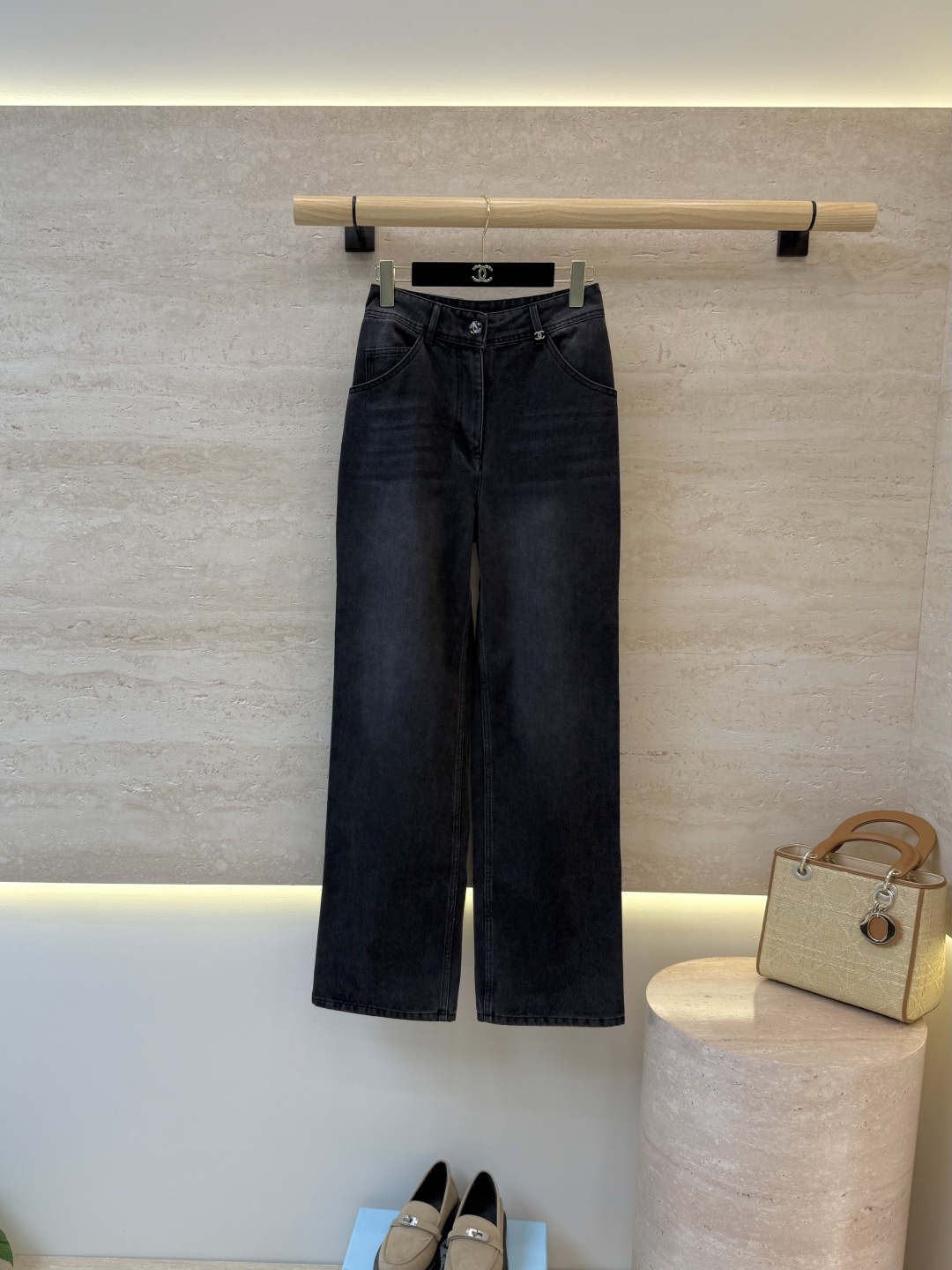 NO:943674,GU0104#p trousers Xiaoxiang topstitch embroidery denim trousers three colors SMLXL, Chanel-clothing, chanel,19860909GU0104#p长裤 小香 明线 绣花 牛仔长裤 三色 SMLXL,香奈儿-服装,chanel,,Women's clothing