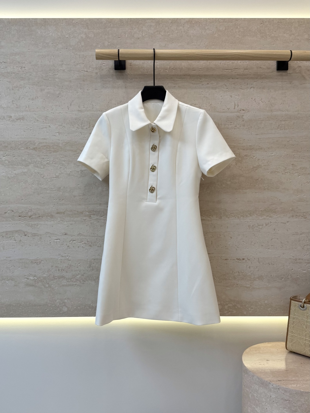 NO:943697,GU094#New dress p Guci short-sleeved slim dress beige SML, Gucci-clothing, gucci, gucci, skirts, T-shirt,19860909GU094#新款连衣裙p Guci 短袖修身连衣裙 米色 ＳＭＬ,古驰-服装,gucci,gucci,skirts,T-shirt,,Women's clothing