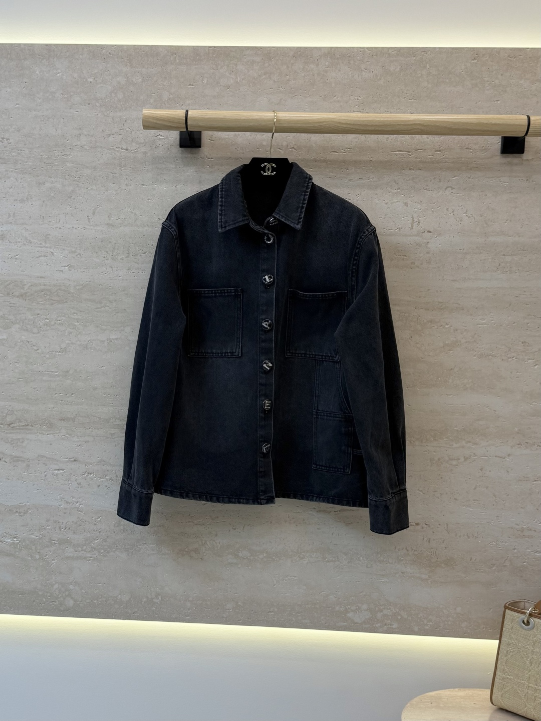 NO:955525,GU096# New Jacket Factory Jacket Xiaoxiang Long Sleeve Denim Jacket Tops SML,,jackets & coats,19860909GU096#新款外套工厂外套 小香 长袖牛仔外套 上衣SML,,jackets & coats,,Women's clothing