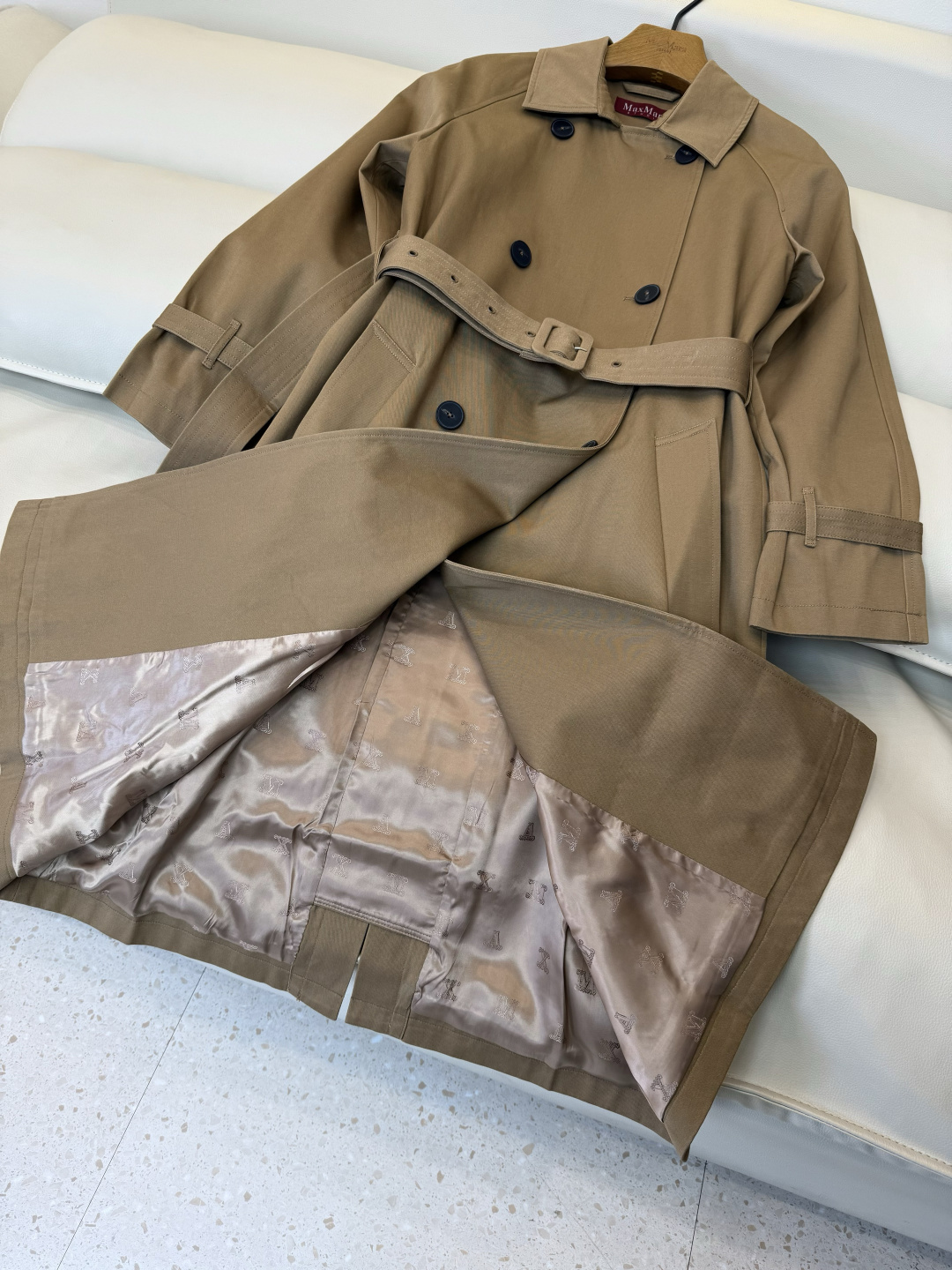 TF02#新款风衣🌾 Max mara 双排扣 长款风衣 卡其色 藏蓝色 36/38/40/42