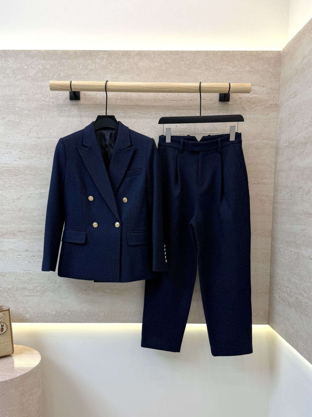 NO:947865,TF058# new suit Gucci gold buckle double-breasted wool suit trousers suit navy SMLXL, Gucci-clothing, gucci, gucci, tom ford, business suit,19860909TF058#新款套装 Gucci 金扣 双排扣 羊毛西装长裤 套装 藏青色 SMLXL,古驰-服装,gucci,gucci,tom ford,business suit,,Women's clothing