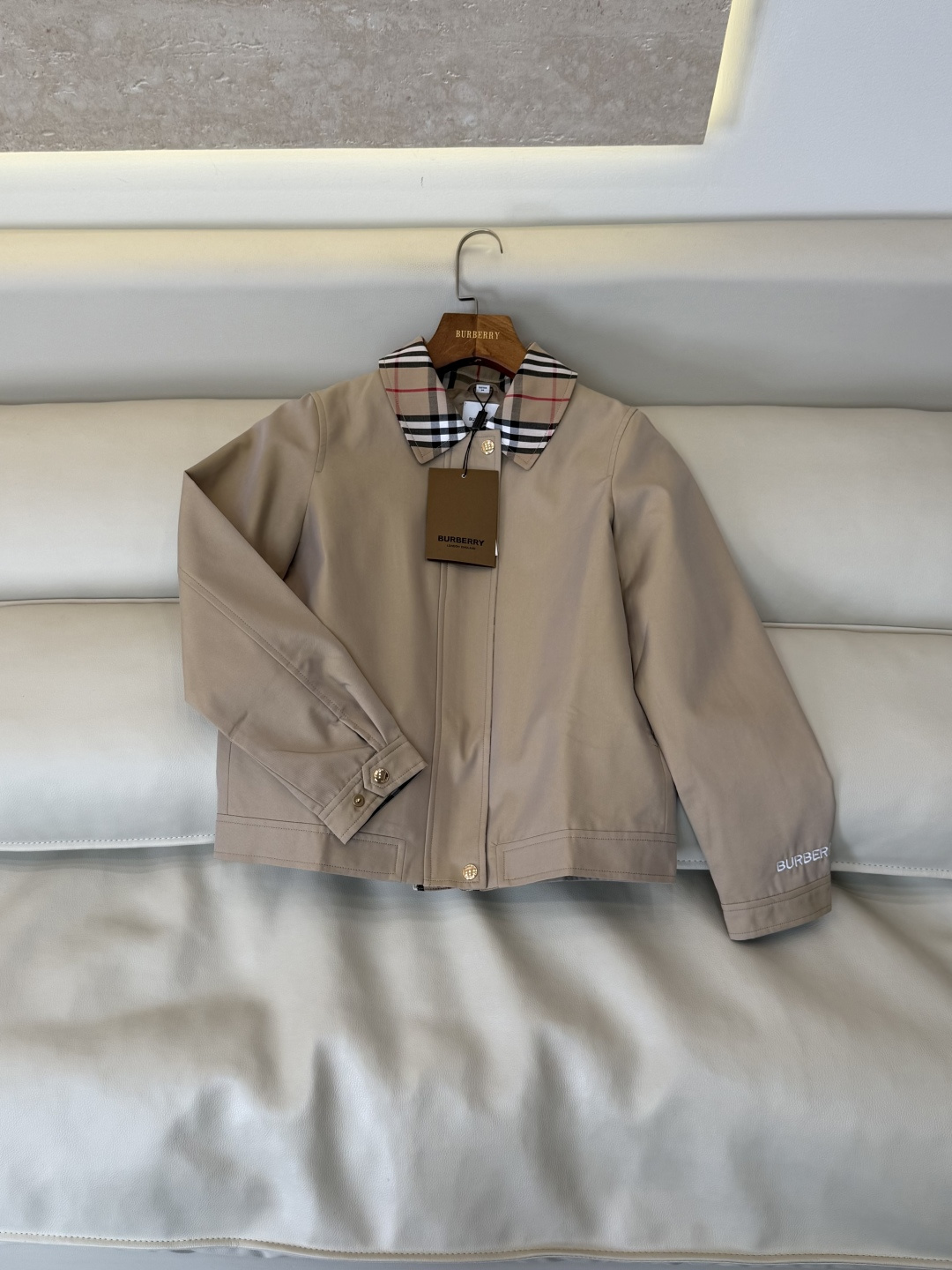 LF025#新款风衣🌾 Burberry 最新款 翻领格子色 拼接短款风衣小外套 卡其色 36/38/40/42