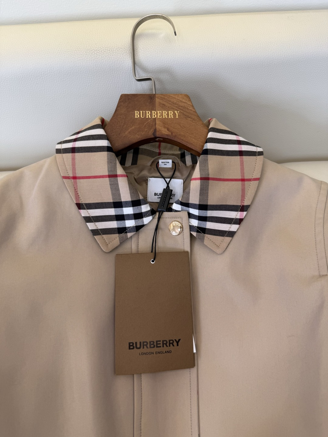 LF025#新款风衣🌾 Burberry 最新款 翻领格子色 拼接短款风衣小外套 卡其色 36/38/40/42