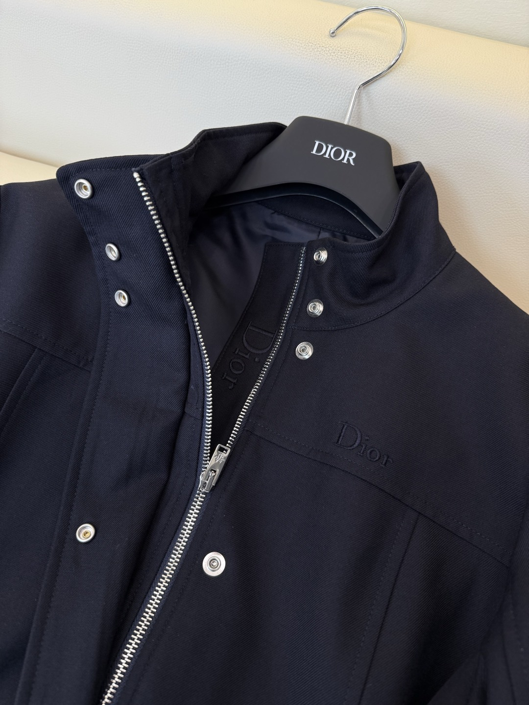 AW0126#新款外套⚠️工厂特批‼️ Dior  立领 黑色外套 SML
