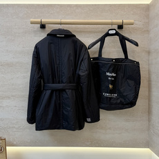 MX715#新款驼绒服⚠️🌾 Max 48% 骆驼绒 4%桑蚕丝 进口面料 骆驼绒 翻领外套 黑色 咖色 藏青色 38 MX715#新款驼绒服⚠️🌾 Max 48% 骆驼绒 4%桑蚕丝 进口面料 骆驼绒 翻领外套 黑色 咖色 藏青色 38