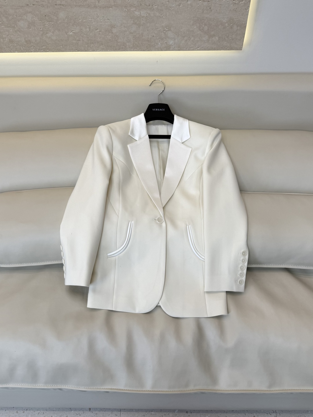 XZ0196#新款外套⚠️🌾 范思哲 秋冬新款 15%羊毛 长袖 外套 米白色 36-42