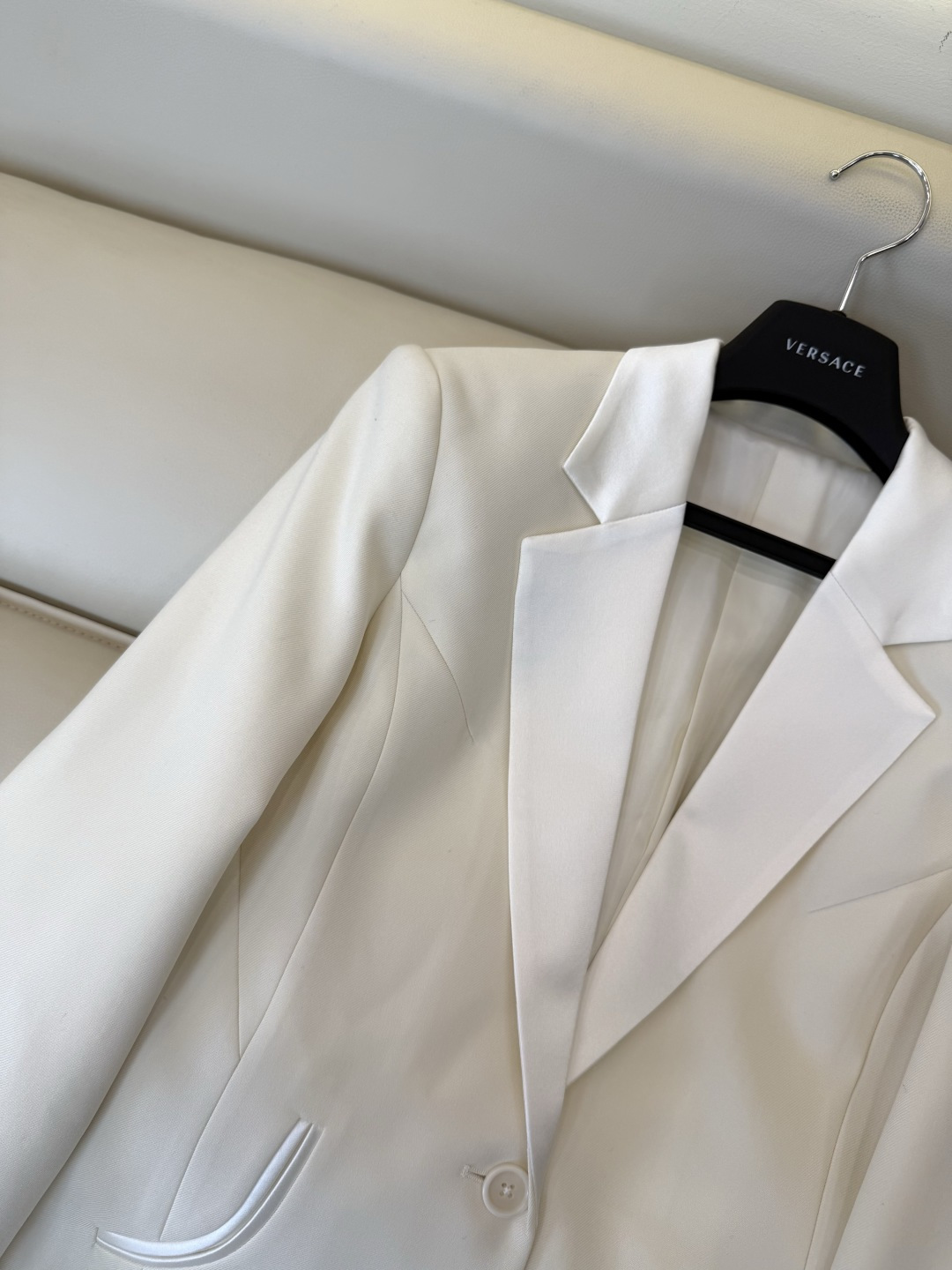 XZ0196#新款外套⚠️🌾 范思哲 秋冬新款 15%羊毛 长袖 外套 米白色 36-42
