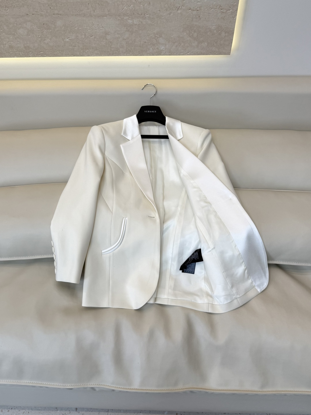 XZ0196#新款外套⚠️🌾 范思哲 秋冬新款 15%羊毛 长袖 外套 米白色 36-42