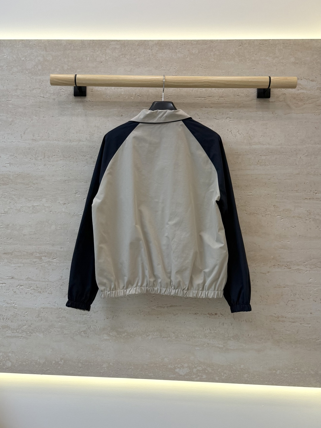 AW0136#新款外套⚠️工厂特批‼️ YSL 休闲字母绣花拉链款长袖外套 SML