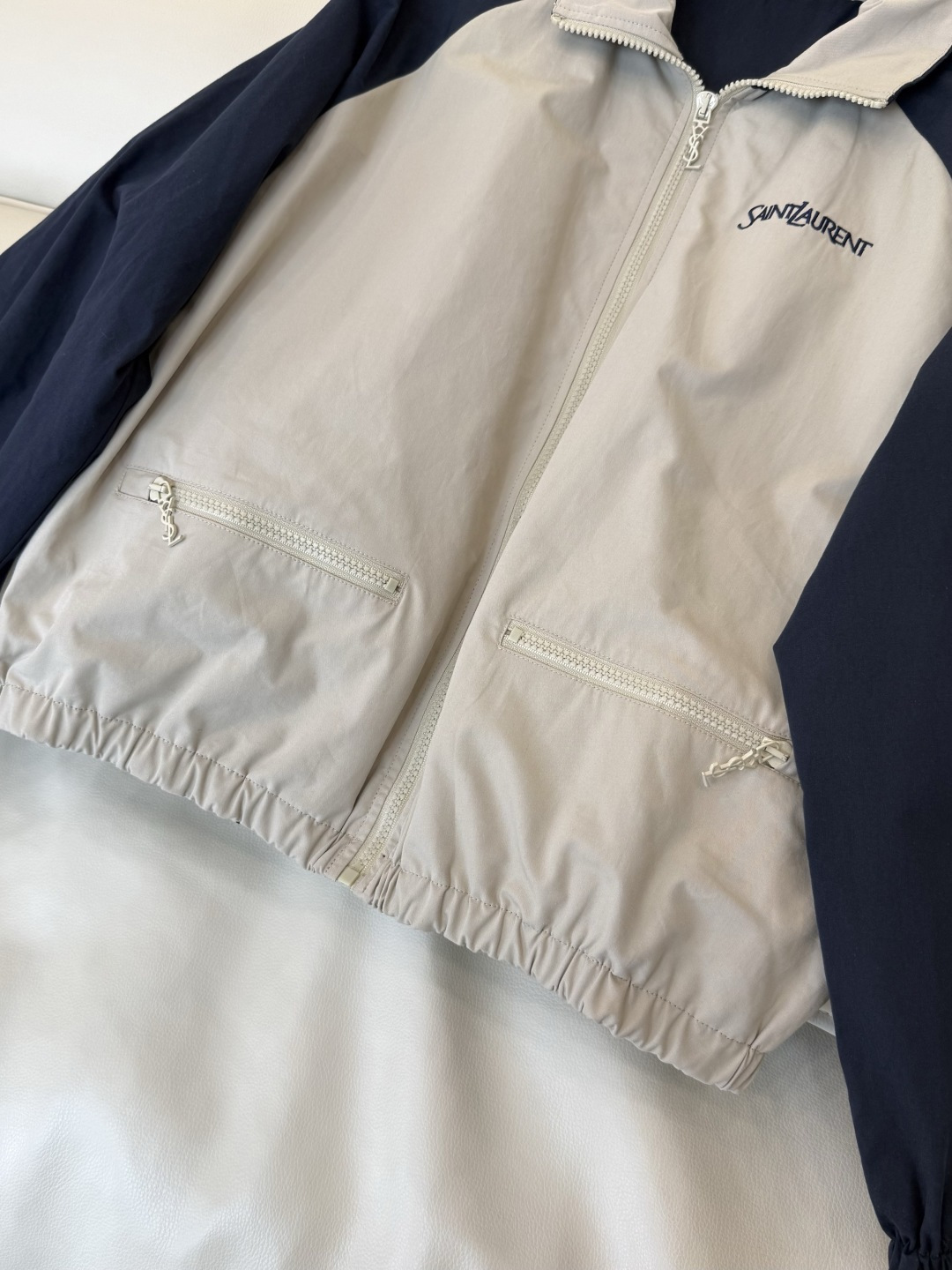 AW0136#新款外套⚠️工厂特批‼️ YSL 休闲字母绣花拉链款长袖外套 SML